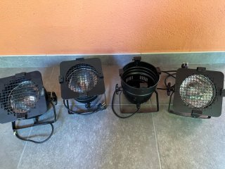 Focos de aluminio negros