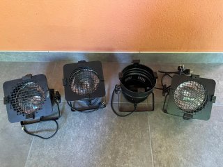Focos de aluminio negros