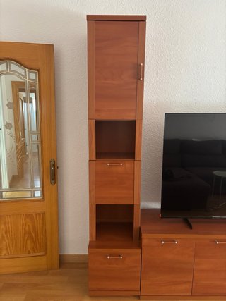 Mueble TV y Vitrina Madera y Cristal