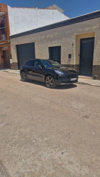 Porsche Macan 2014