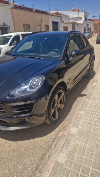 Porsche Macan 2014