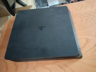PS4 + 10 Giochi