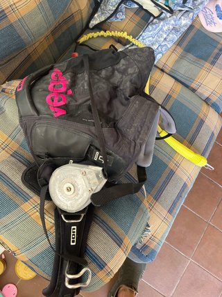 Arnés Kitesurf Mujer VEGA Morado/Negro
