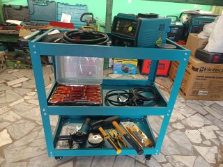 Carrello per fabbro con set di attrezzi