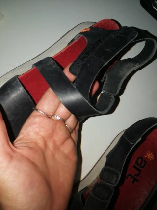 Sandalias Art Talla 40 Negras Rojas
