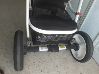 Carrito de bebé Breva Edrema 3 en 1 Negociable.