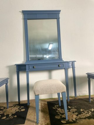 CONJUNTO TOCADOR MESITAS DE NOCHE +RINCONERA