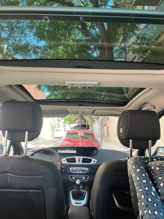 Renault Grand Scenic 2010