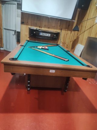 Mesa de billar americana