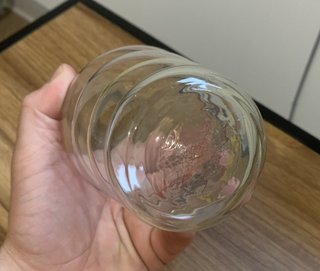 Caraffa in vetro soffiato con bande colorate