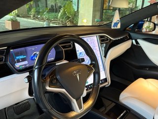 Tesla Model S 2018