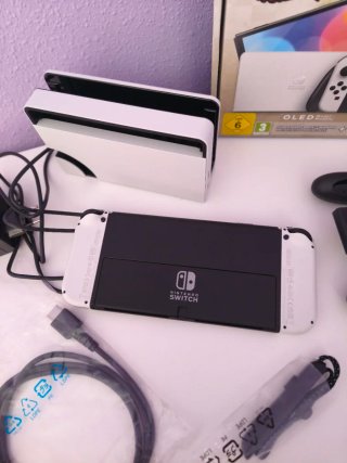 Nintendo Switch OLED Super Mario Bros. Wonder