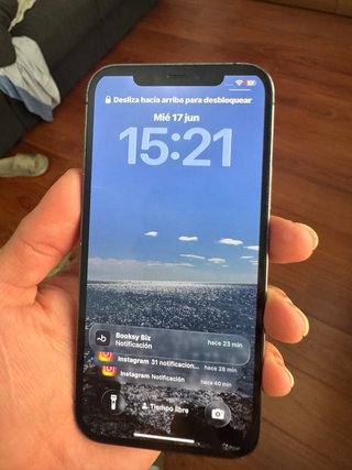 iPhone 12 pro256GB Plata