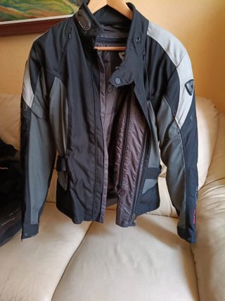 Chaquetas Moto Negra y Gris