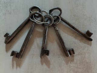 Lote 5 chiavi antiche in forgiatura