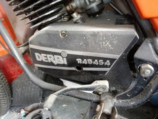 Moto Derbi Enduro Vintage Naranja