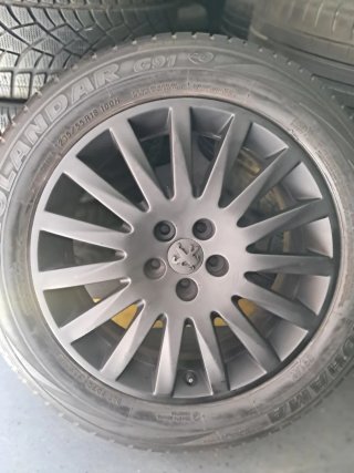 Llantas Peugeot 235/55R18 100H