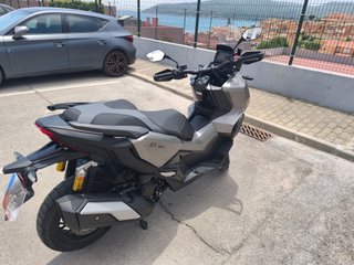 Honda ADV 350 Gris