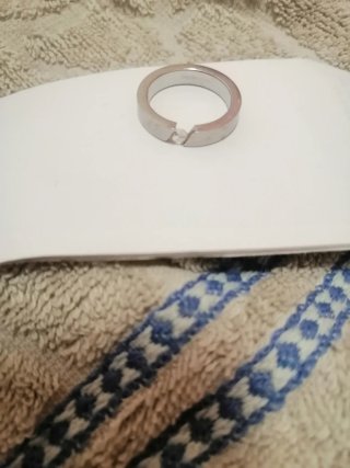 Anillo de plata con diamante