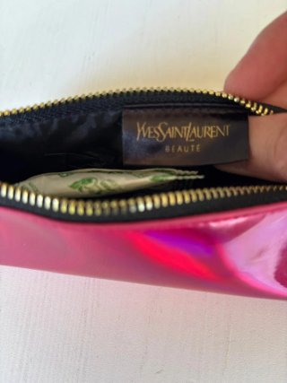 YSL. Neceser brillante super trendy