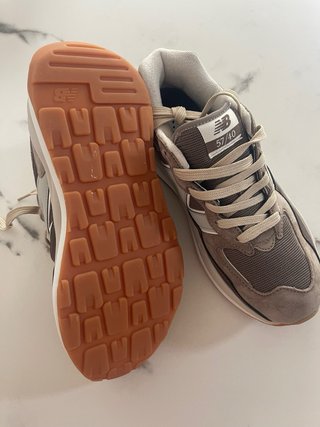 Zapatillas New Balance 57/40 Beige/Marrón