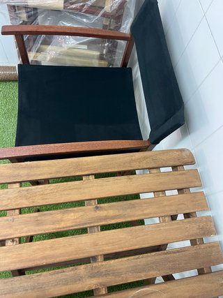 Mesa y Sillas Teca Plegables