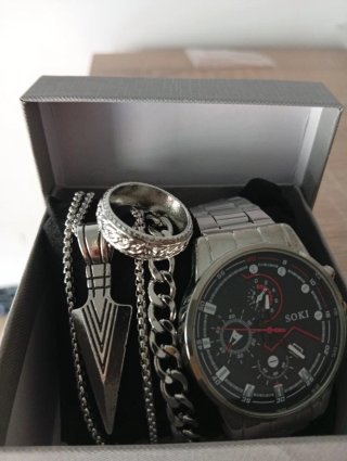 Set SOKI: Reloj, Anillo, Cadena y Pulsera