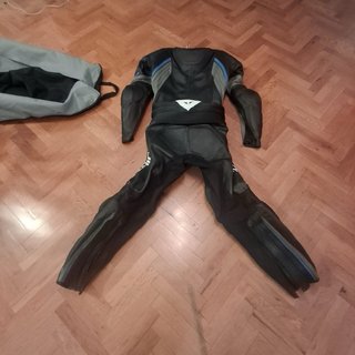 Mono de moto Dainese Talla 48  Botas dainese 43