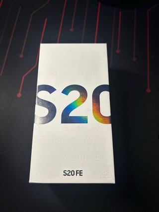 Samsung S20 FE 128GB + Scatola