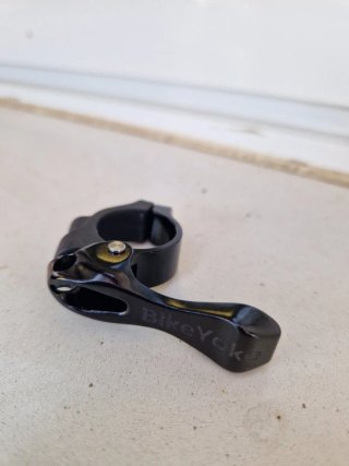 Mando pulsador tija telescopica Bikeyoke.