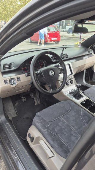 Volkswagen Passat 2006