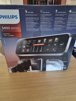 Cafetera Superautomática Philips Serie 5400