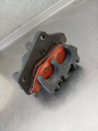 Pinza Freno Delantera Peugeot Satelis 125