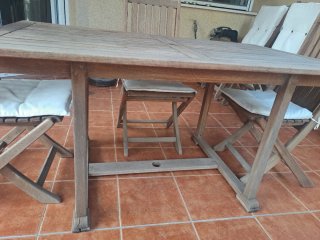 Conjunto mesa, sillones y sillas teka