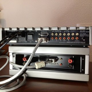 Amplificador Quad 909 y Previo 99
