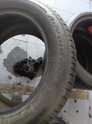 235/55R18 100V BF GOODRICH