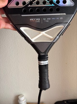 Pala Padel NOX AT10 Pro Cup Hard 2025