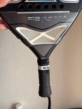Pala Padel NOX AT10 Pro Cup Hard 2025