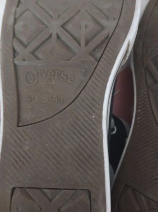 Botines Converse Altas Negras y Blancas