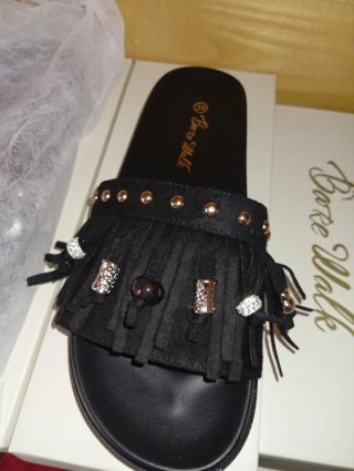Chanclas Beige y Doradas Mujer hay todas las talla