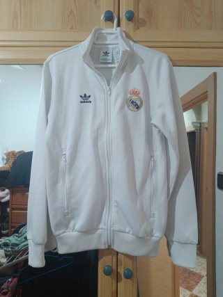Chaqueta Adidas Real Madrid Blanca y Dorada