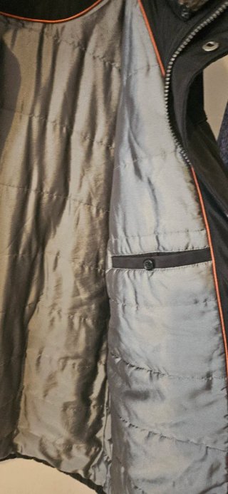 Parka plumifero hombre C&A negra