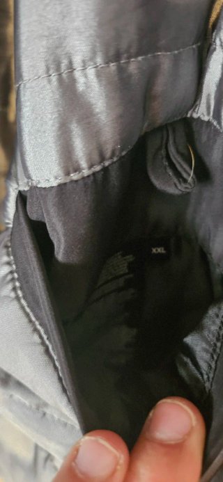 Parka plumifero hombre C&A negra