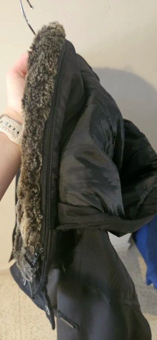 Parka plumifero hombre C&A negra