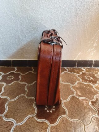 Maleta vintage cuero marrón