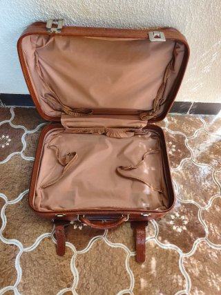 Maleta vintage cuero marrón