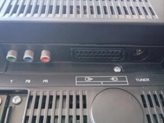 Televisor OKI Negro