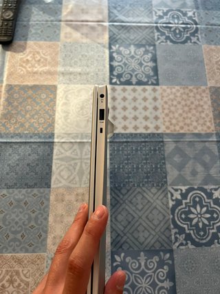 PC HP Pavilion Ryzen 7 Argento