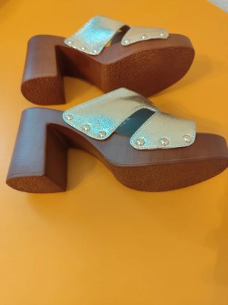 Sandalias ETÉREO SHOES muy claro n 39