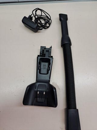Aspiradora sin cable 21,6V 50min AEG QX7